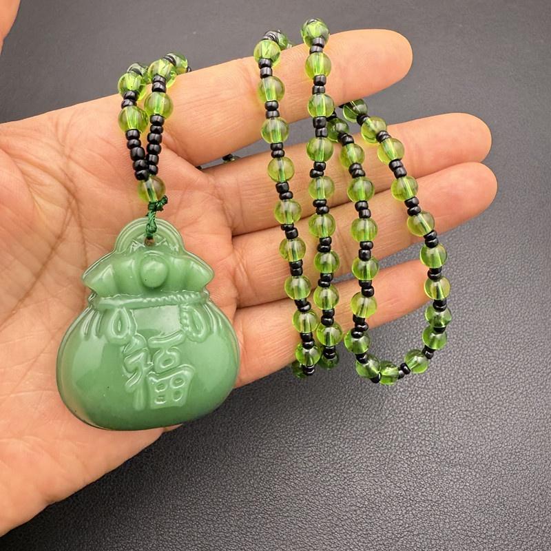 Jade Glückstasche Anhänger Halskette Handgeschnitzt für Damen Herren Segen Charme Beste Geschenkidee