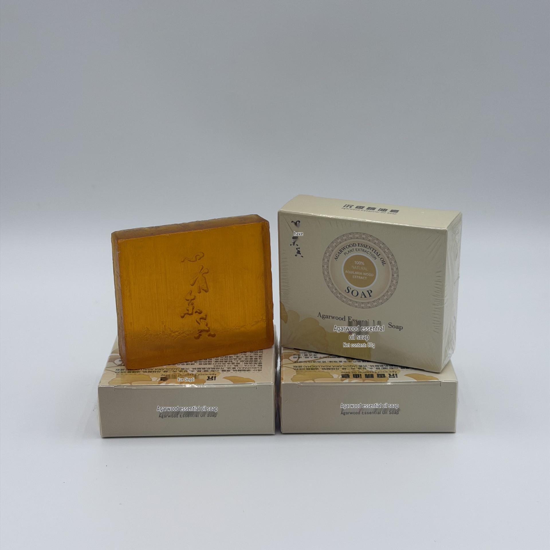 Agarwood Essential Oil Handmade Soap - Cleansing & Moisturizing Skincare Using Ancient Methods 80g