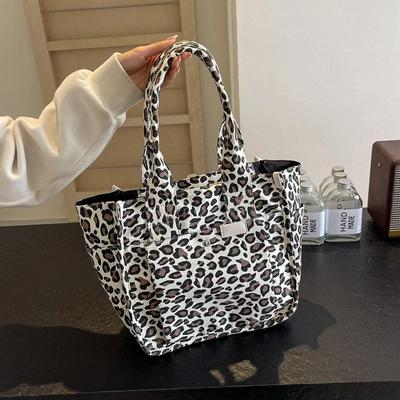 Zipper Leopard Print Nylon Female Shoulder Bag Large Capacity Tote Bag Fashion Leopard Print Shoulder Bag