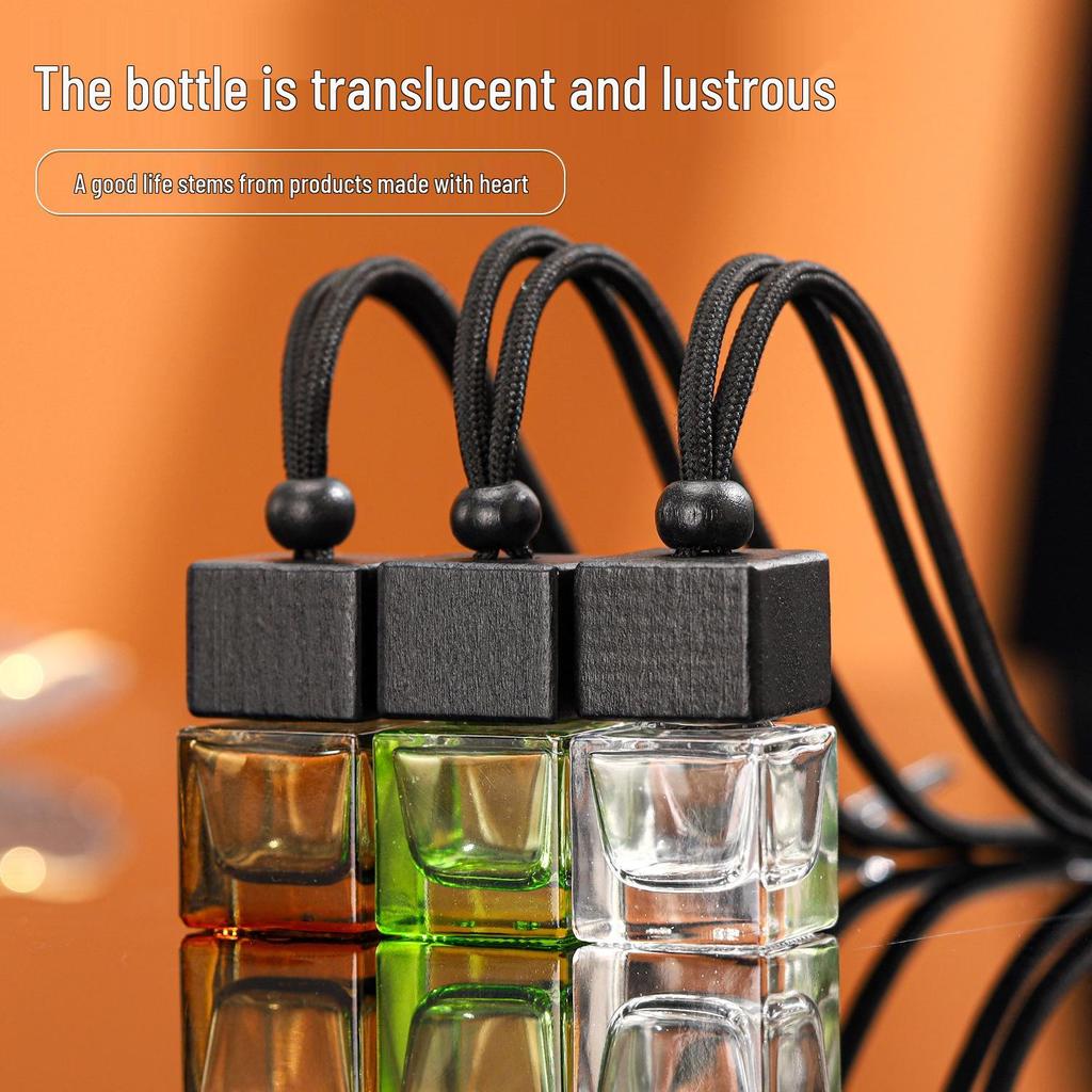 In Stock 8ml Square Car Aromatherapy Bottle - Transparent Glass Pendant Diffuser