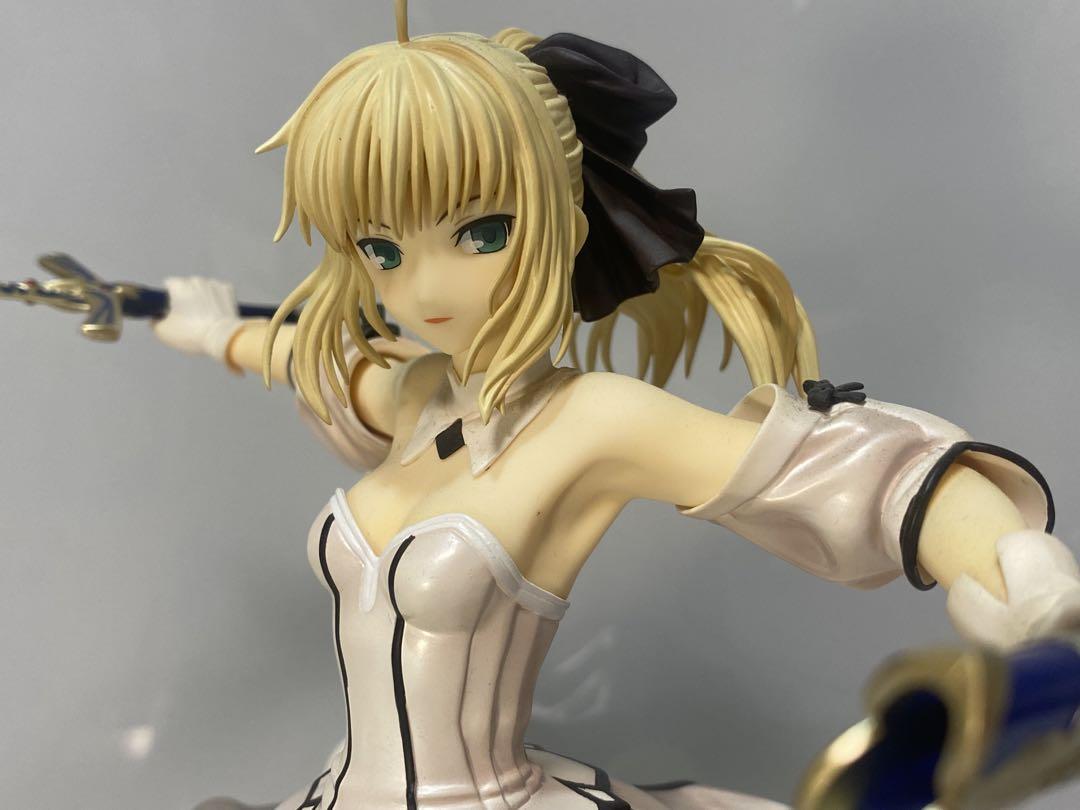 

[USED] 1/7 Fate Saber Lily Golden Sword of Victory (Caliburn)
