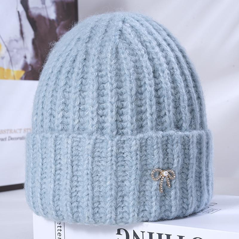 

Жіноча Нова Зимова Тепла В язана Шапка Корейська Універсальна Великий Обхват Голови Підкреслює Обличчя Маленька Вітрозахисна Захист Вух Вовняна Шапка