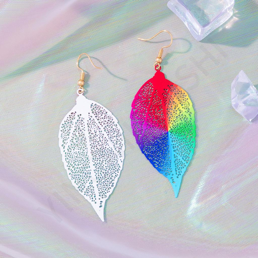 New Ethnic Style Colorful Hollow Leaf Earrings, Creative Literary and Retro Earrings, Personalized Niche Light Luxury Earrings