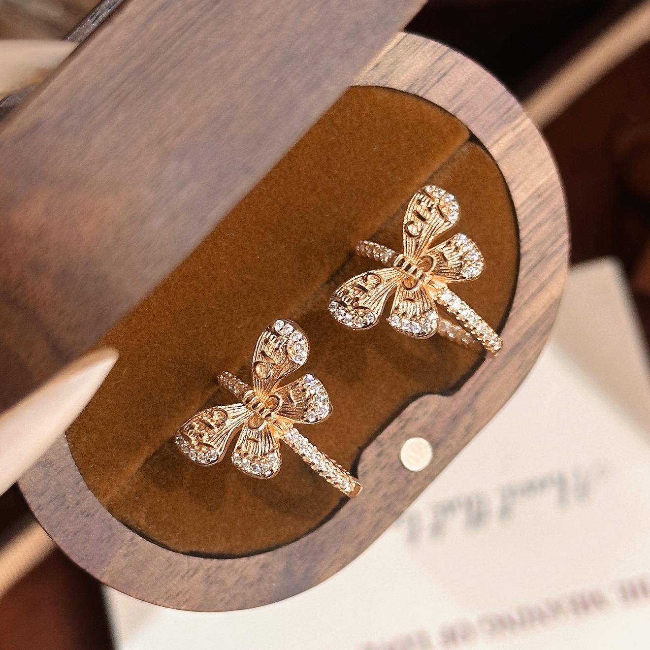 New brushed circle butterfly C-type flash zirconium design earrings versatile premium stud earrings