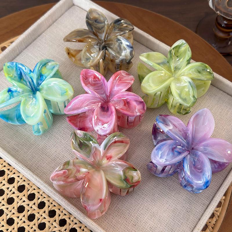 Flower Hair Claw Clip for Women Fashion Hair Clips Crab Clamp Barrettes Girls Hair Accessories Summer Shark Hairpin Headwear 1pc