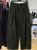 Women's Wide-Leg Corduroy Pants - Elastic Waist, Velvet-Lined, Casual Straight Cut for Autumn/Winter.