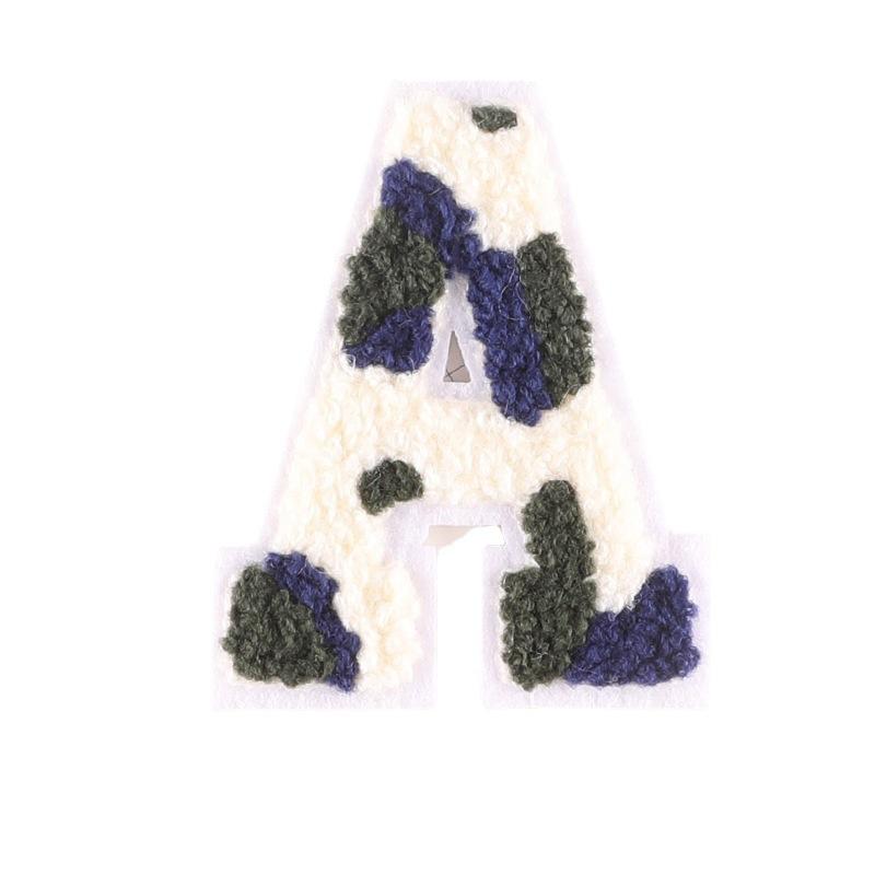 Computerstickerei Handtuchstickerei Stoffetikett Camouflage Englisches Alphabet Handkonto DIY Patch Zubehör Chenille Stickstoffaufkleber