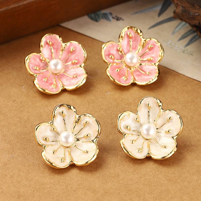 Flower Pearl Earrings Premium Summer Small Fresh Stud Earrings New Retro Personality Temperament Earrings
