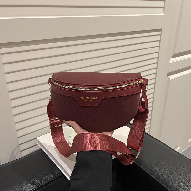 A High-end Leopard Print Fashionable, Casual, Simple and Niche Chest Bag and Waist Bag