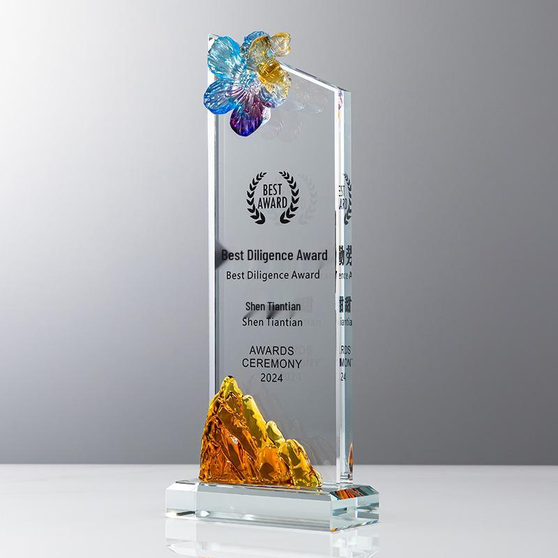 New Style Ancient Method Glazed Small Honeybee Crystal Trophy for Outstanding Employee Award 25*10*4.5
