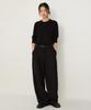 MUSINSA STANDARD WOMAN Women'S Synthetic Suede Deep Tuck Wide Pants [Black]