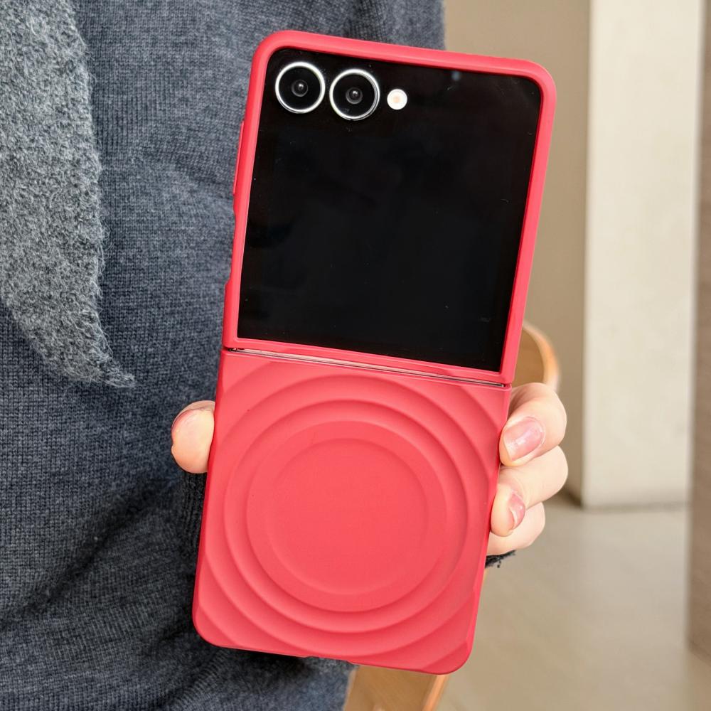 Soft Silicone For Magsafe Magnetic Water Ripple Case For For Samsung Galaxy Z Flip 7 6 5 4 3 5G Wireless Charging Shockproof Cover