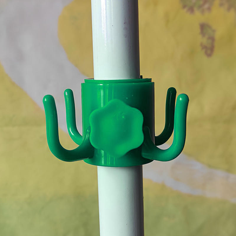 Beach Patio Umbrella Hanging Hook Beach Camping Trips Four-corner Plastic Umbrella Holder Hanger for Towels Hat Clothes