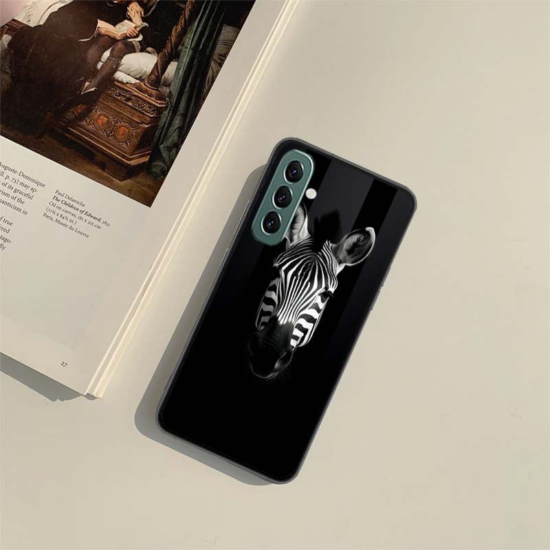 Zebra Black And White Phone Case for Samsung A54 A14 A24 A34 A17 A37 A57 A55 A35 A25 A15 A07 A05S A04S A12 A22 A32 A52S A72 Gala