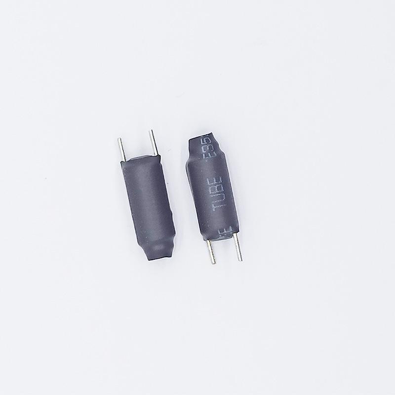 R4*15 Magnetic Rod Inductor: 0.7mm Copper Wire, 15 Turns, 3uH Min, Vertical Heat Shrink Tubing, Magnetic Core Coil.