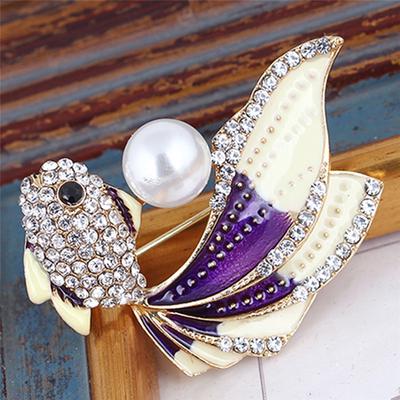 Emaye Japon Balığı Broş Pin Kadın Taklidi Kristal Hayvan Broş Elbise Takı