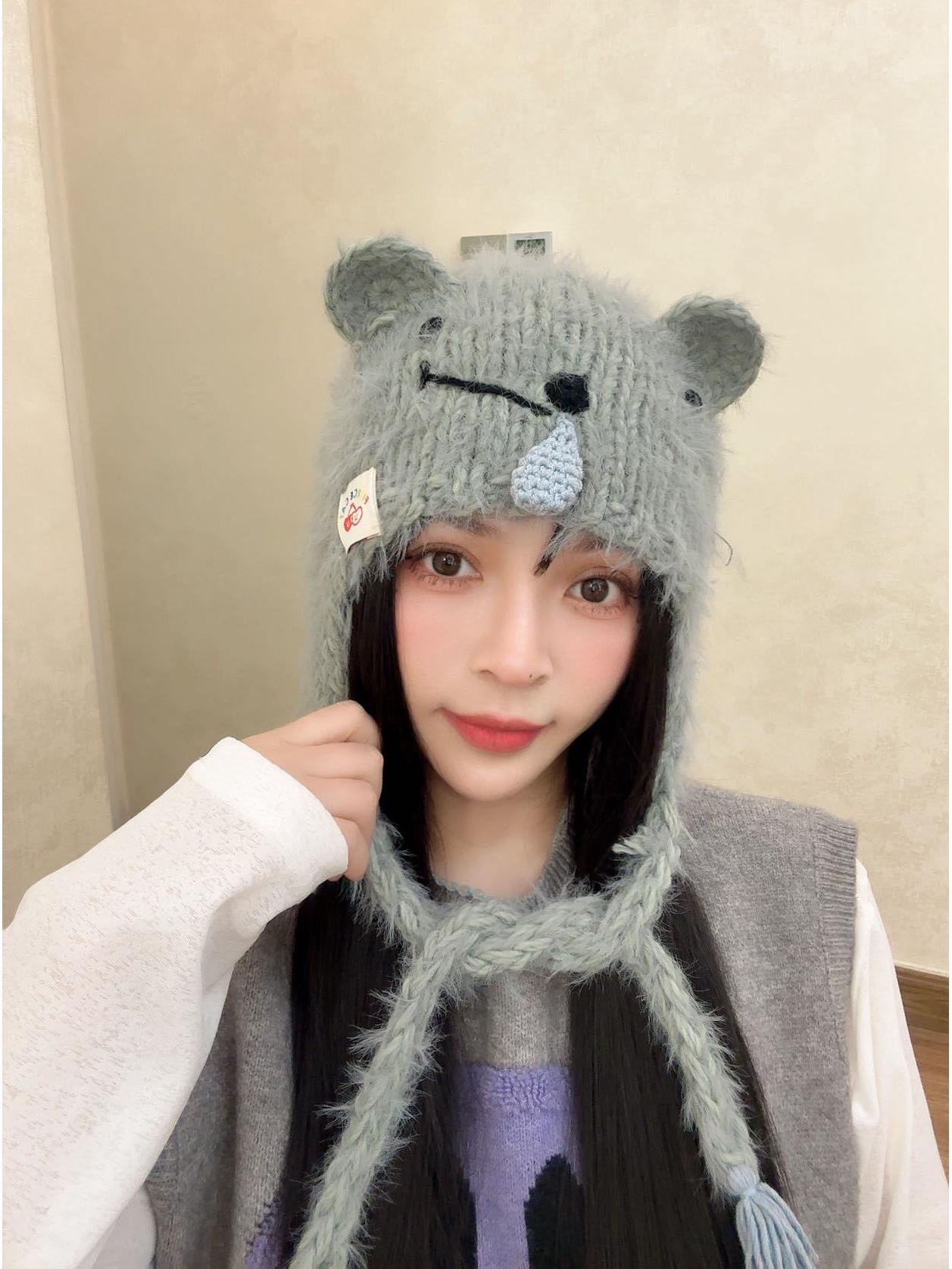 

2025 Autumn/Winter Bear Ears Knitted Wool Hat with Ear Protection for Parent-Child One Size