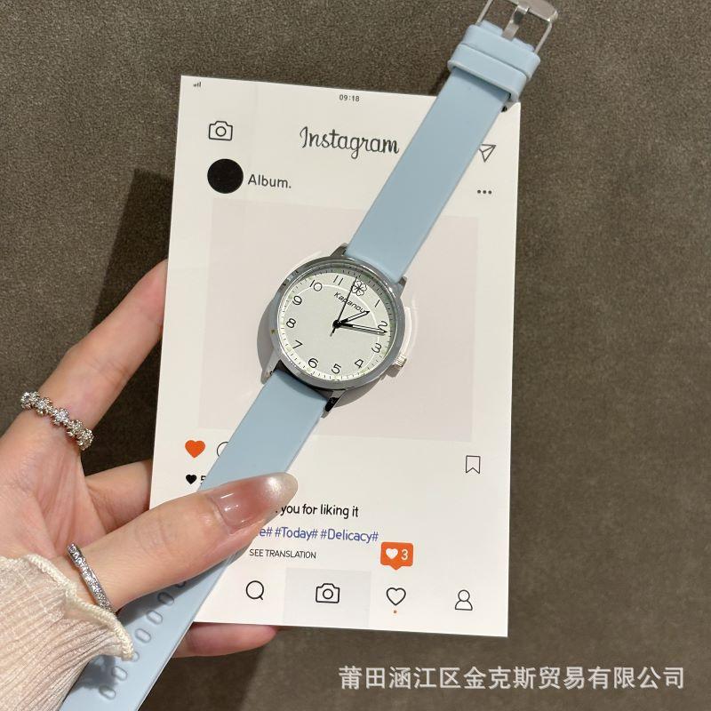 Quartz watch summer simple digital high-end women's watch niche high-value silicone student watch