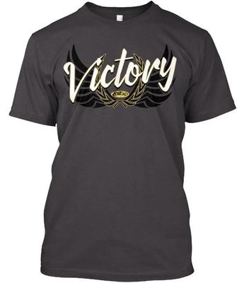 Camiseta TT Victory I para Hombre Hecha en EE. UU. Tallas S a 5XL
