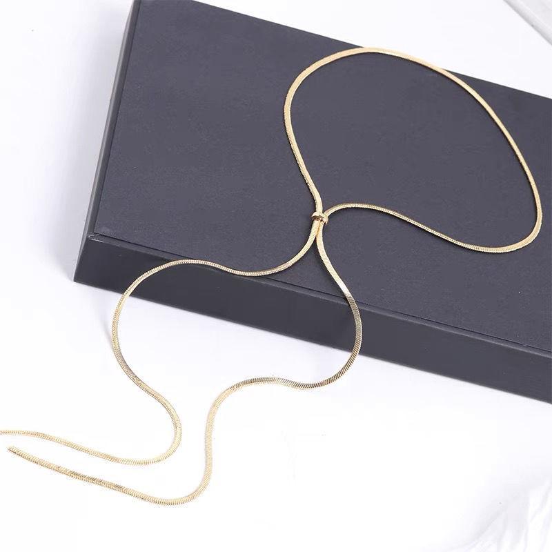 The New Necklace Has a Personality and Temperament. Wear More European and American Thick Flat Snake Chains, Sweater Chains