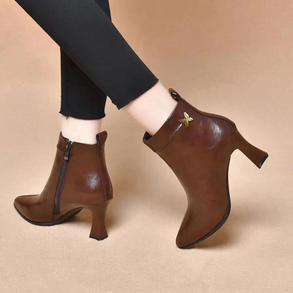 Fashion Woman Short Shoes Pointed Toe Fur Black Leather Ankle Boots for Women Fashion 2025 Pu Boot Autumn Large Size Warm Goth Booties