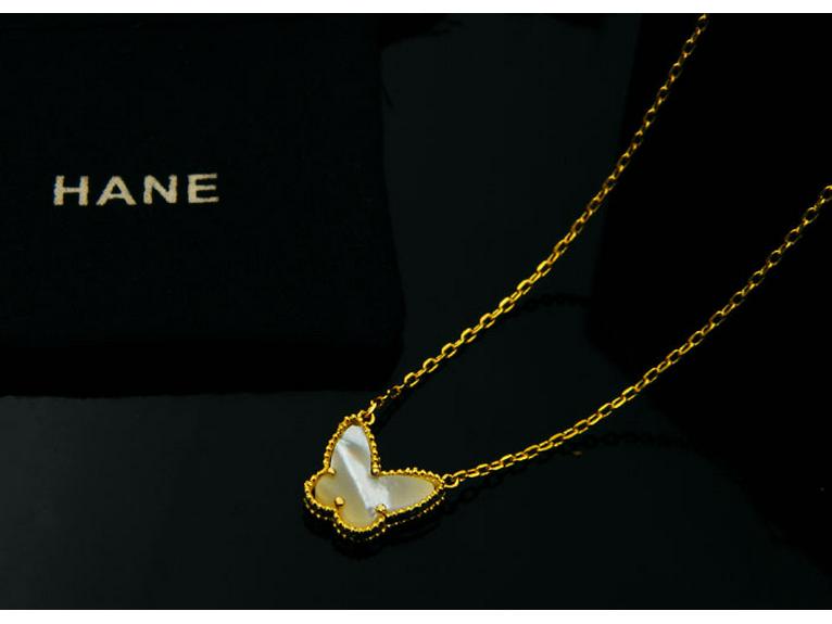 Korean Style Butterfly Clavicle Necklace with Shell & Tiger Eye Stones for Women