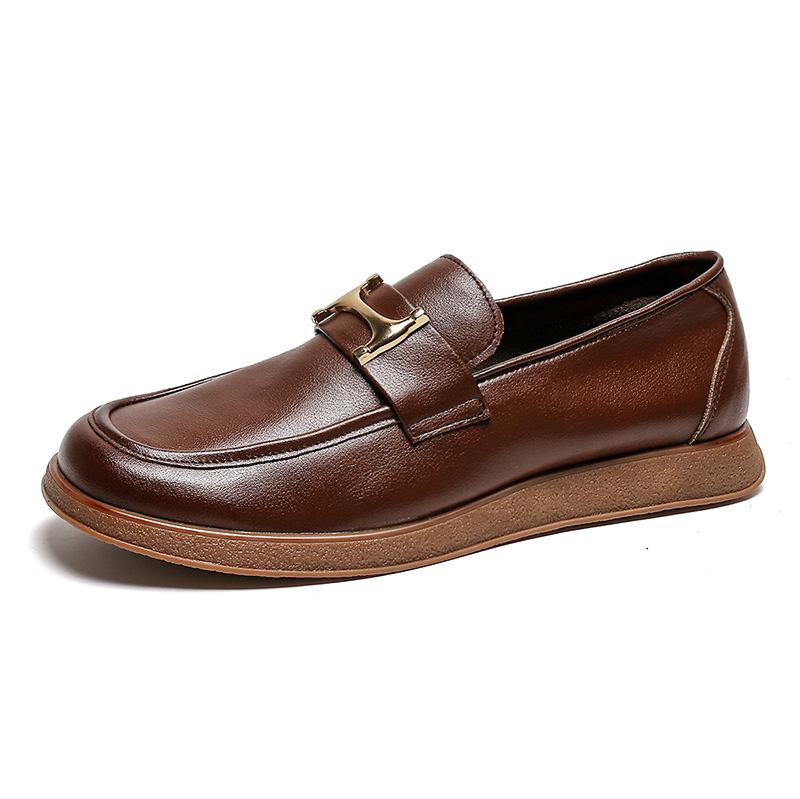 

Leather loafers men s summer foot casual leather shoes flat head soft cowhide one pedal men s shoes breathable single shoes 44 коричневий