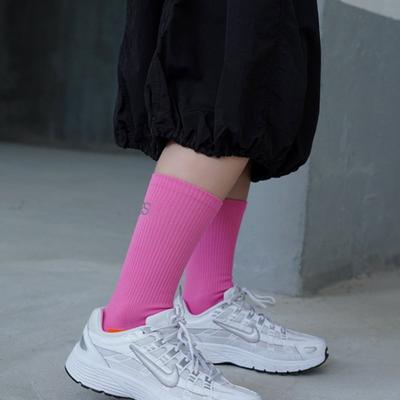 STUDIO SOCKSTOP OOSS Women's Reflective Running Crew Socks In Pink