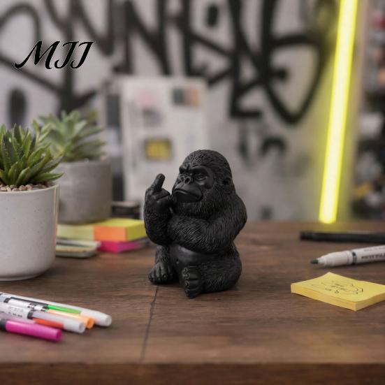 Modern Retro Tabletop Decoration Funny Middle Finger Gorilla Statue, Resin Sitting Chimpanzee Figurine, Miniature Gesture Playful Gaming Setup