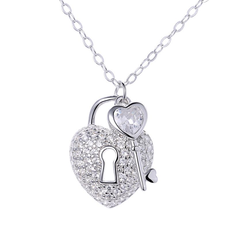 

Инкрустированное бриллиантами ожерелье в виде ключа любви, женское, креативное, универсальное, цепочка на ключицу, легкая, роскошная, нишевая, трендовая бижутерия