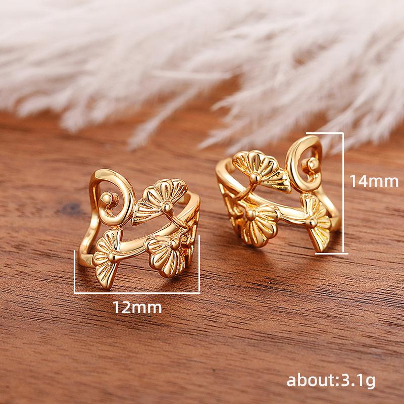 Same Ear Clip, Popular Simple Flower Design, Welcome Pine Leaves Painless Ear Clip