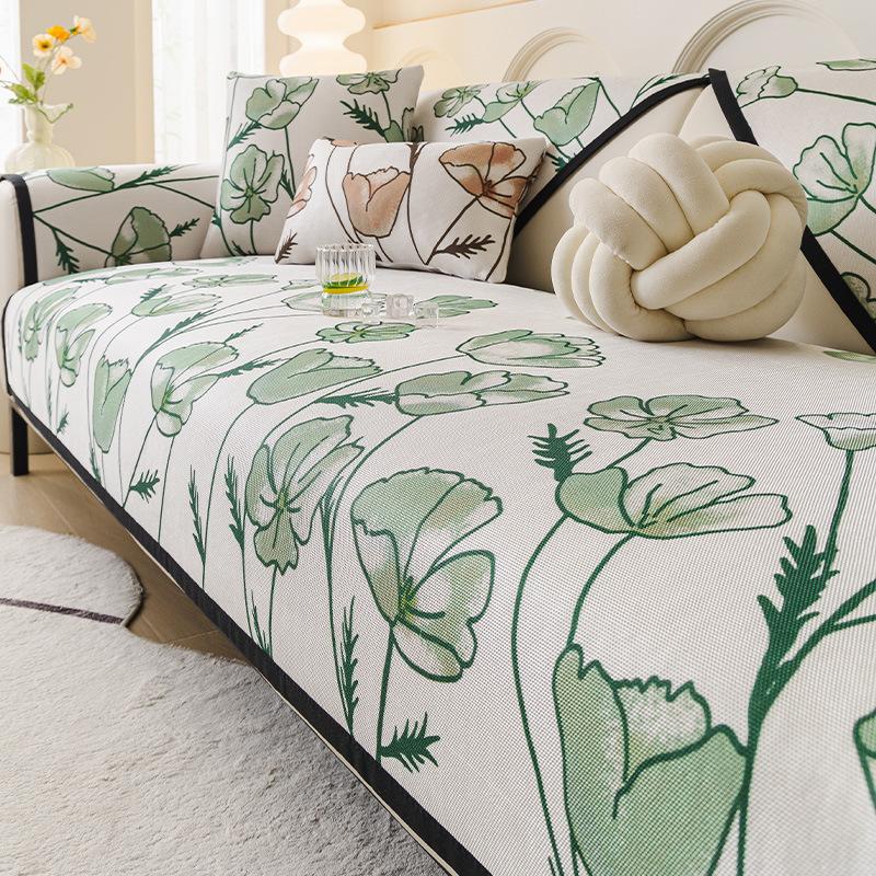 

New Straight-Breasted Leather Sofa, Seat Cushion, Mat, Sofa Cover, Cloth Towel, Summer Cool Ice Silk Sofa Cushion 70*70cm