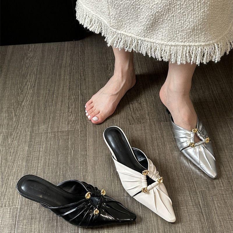 

Нишевый дизайн 2025 весна новые металлические треугольные пряжки остроносые полушлепанцы женские плиссированные из мягкой кожи с закрытым носком на высоком каблуке 40