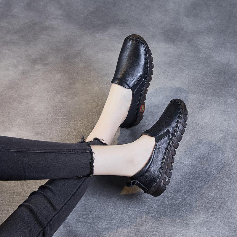 2025 Summer New Product Hand-sewn Mother Maternity Shoes Soft Sole Soft Surface First Layer Cowhide One Pedal Casual Shoes