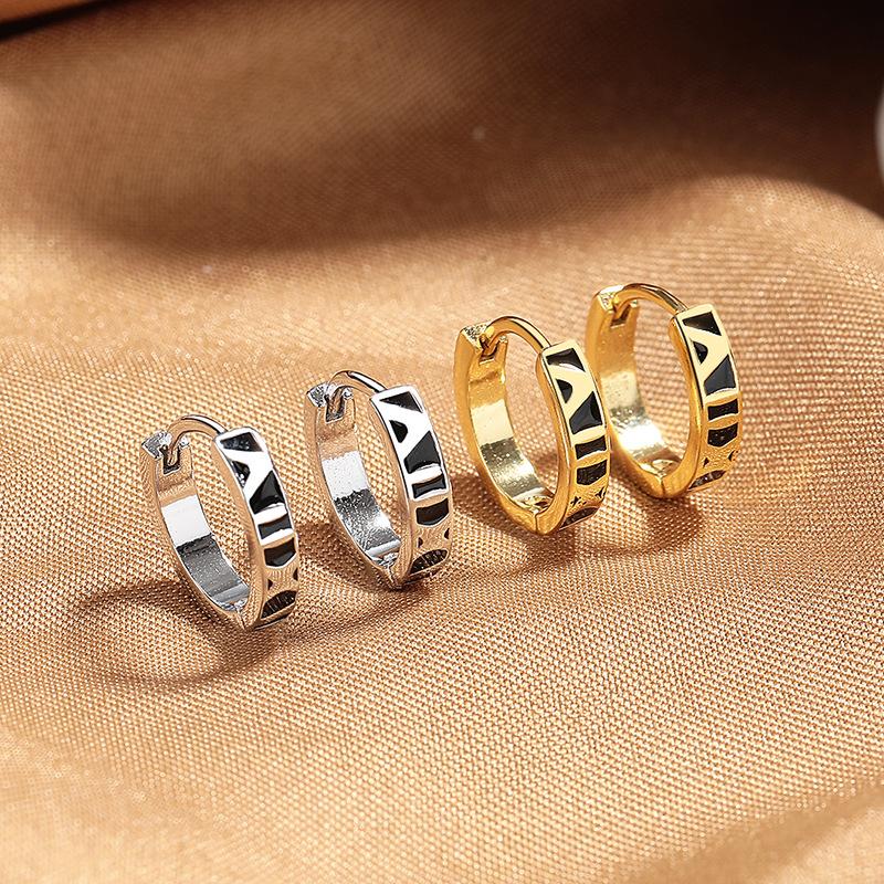 Earrings Trendy Personality Neutral Style High Sense Retro Simple Ear Buckle Roman Numerals Men'S And Women'S Earrings Earrings