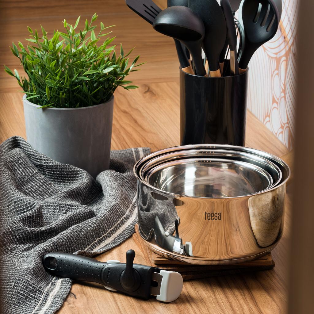 Set di pentole TEESA COOK EXPERT a mano singola