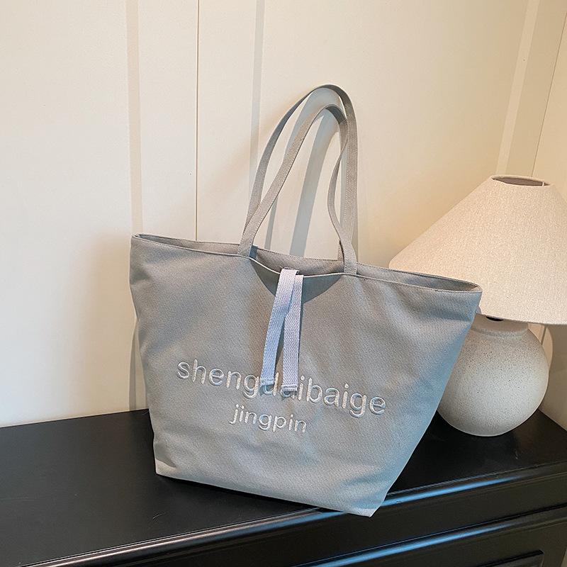 

Холщовая сумка женская большой вместимости 2025 новая универсальная простая для отдыха на одно плечо для занятий студентам колледжа серый