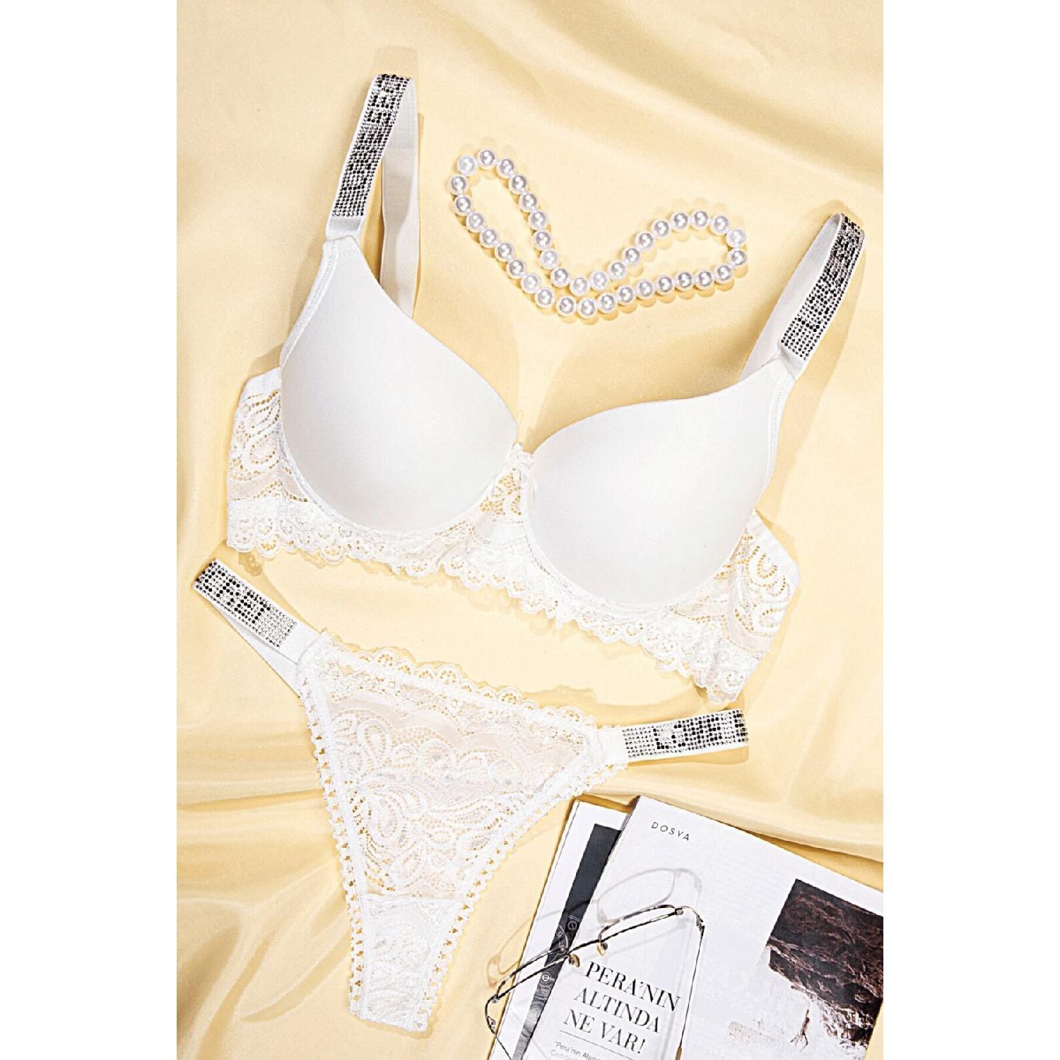 

Набір бюстгальтерів Ecru Love Secret Stone Micro Filling 250 80B червоний