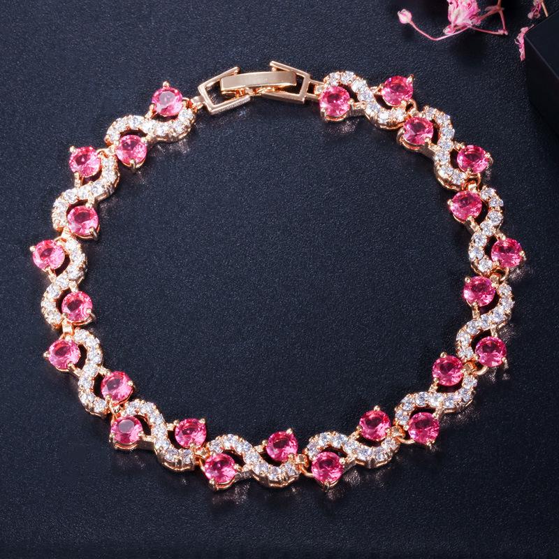 Jewelry, Environmentally Friendly Copper Electroplated Gold Zircon Exquisite Bracelet, Diamond-Set Jewelry.