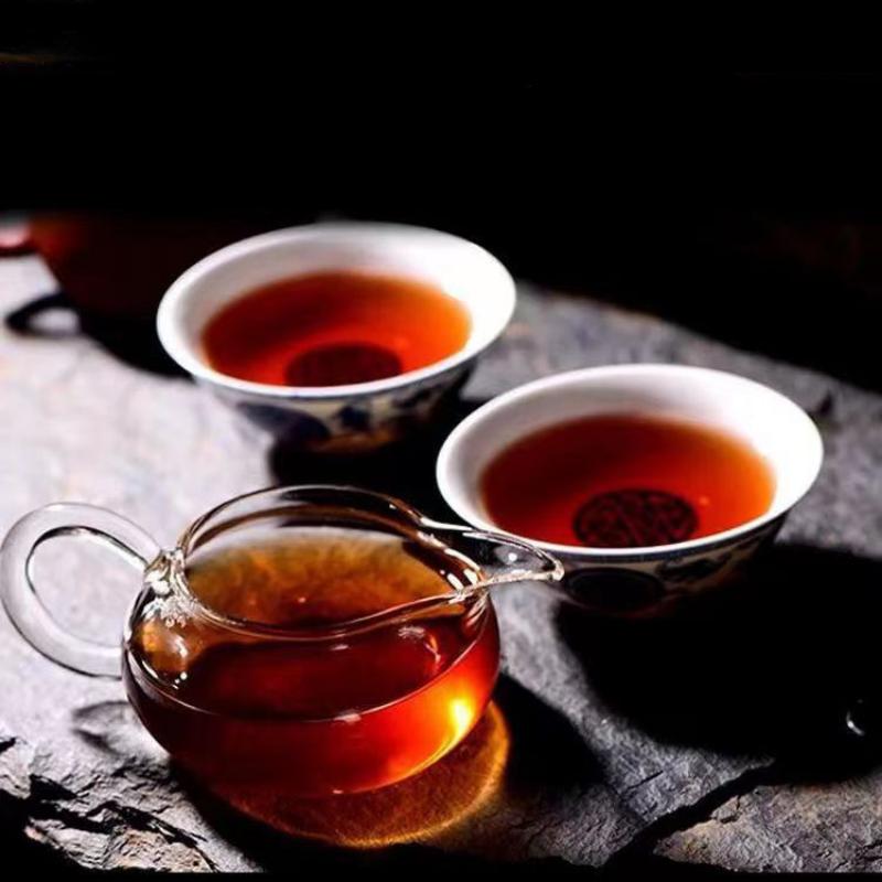 357g Yunnan Ripe Puerh Tea 2008 Year Pu-erh Cooked Tea Cake Old Pu'er Black Tea