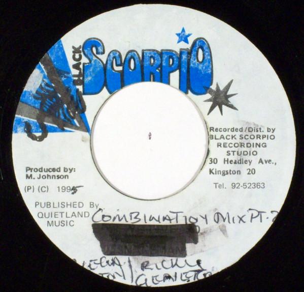 7inch Record RICKY GENERAL MEGA BANTON Combination Mix Pt.2 NONE 1995 Jamaica Reggae Ska Dub Used