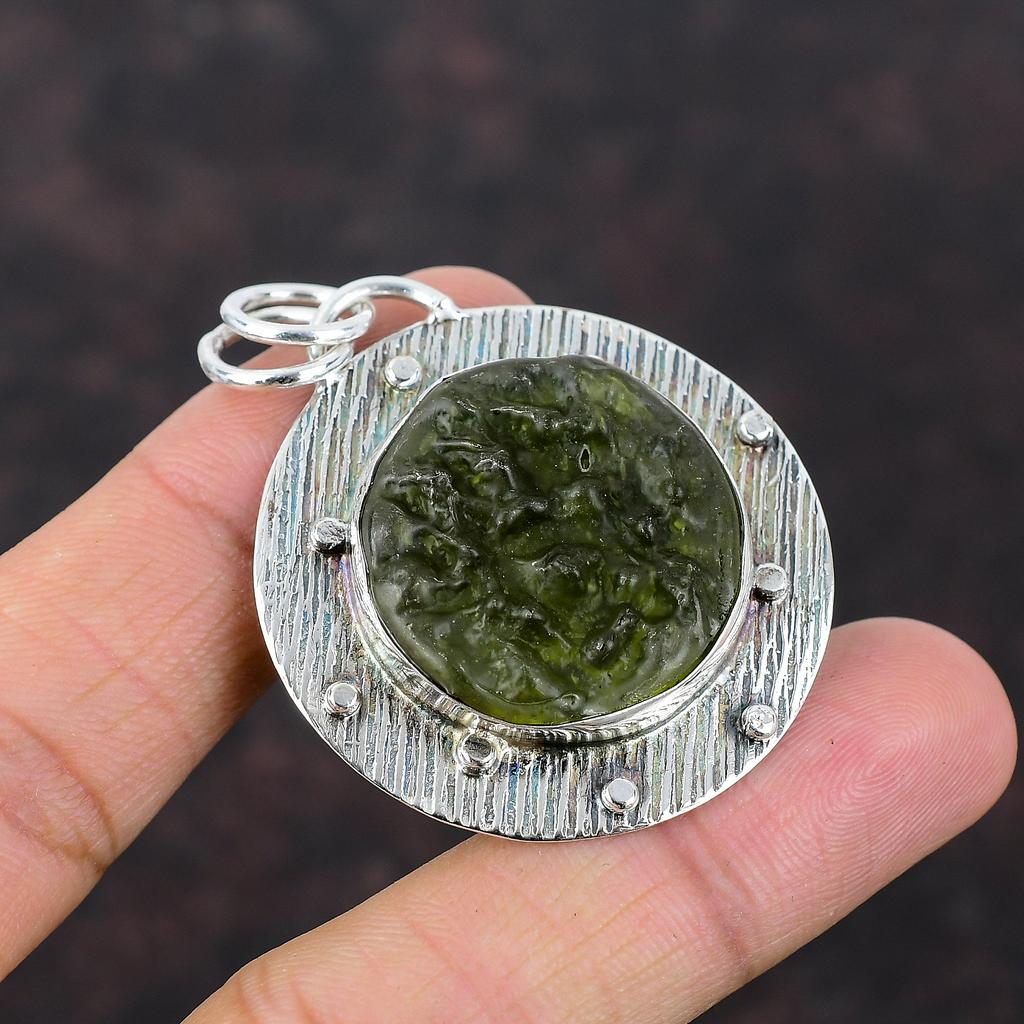 Moldavit-Anhänger, handgefertigt, wunderbarer Schmuck, 925er Sterlingsilber-Anhänger, hochwertiger Edelstein-Schmuck, Geschenk für Mutter, Heilstein-Anhänger