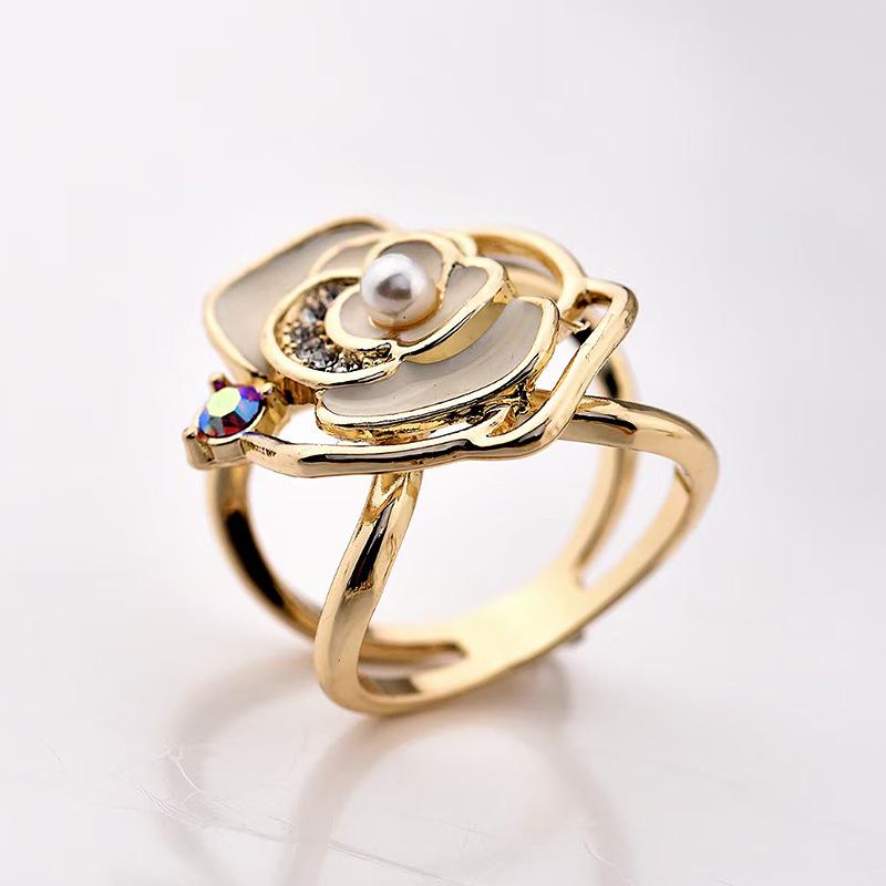 Neue Kamelien-Seidenschalschnalle, französische Retro-Perlenschalschnalle, quadratische Ringschnalle, orangefarbene Kristallschalschnalle für Frauen