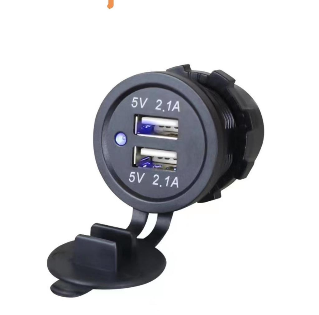 12-24V Fast Charging Car & Motorcycle Adapter with Cigarette Lighter Port