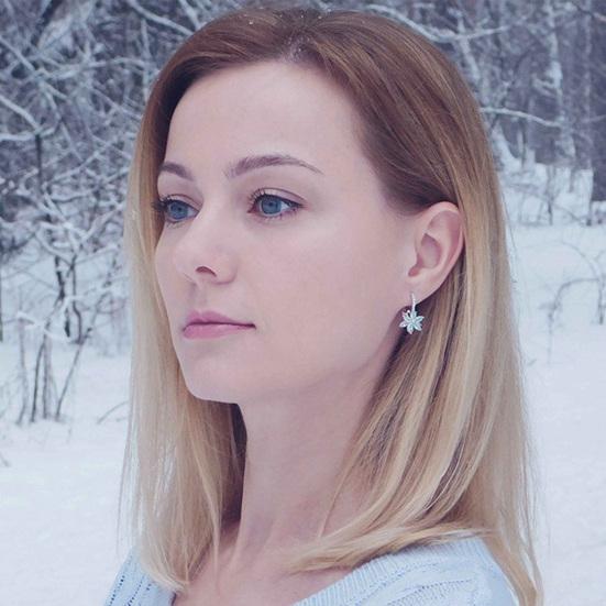 1 Pair Hoop Earrings Cubic Zirconia Clear Faux Stone Geometric Bright Luster Fine Polishing