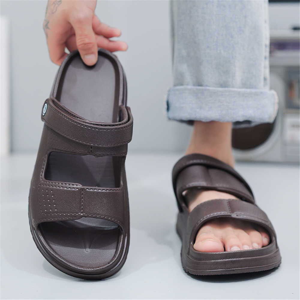 Podzim-jaro Velikost 43 Boty do vody pro plavání v moři Pánské domácí pantofle Nevěsta Bílé sandály Tenisky Sportovní Sapatenes V nabídce Tene