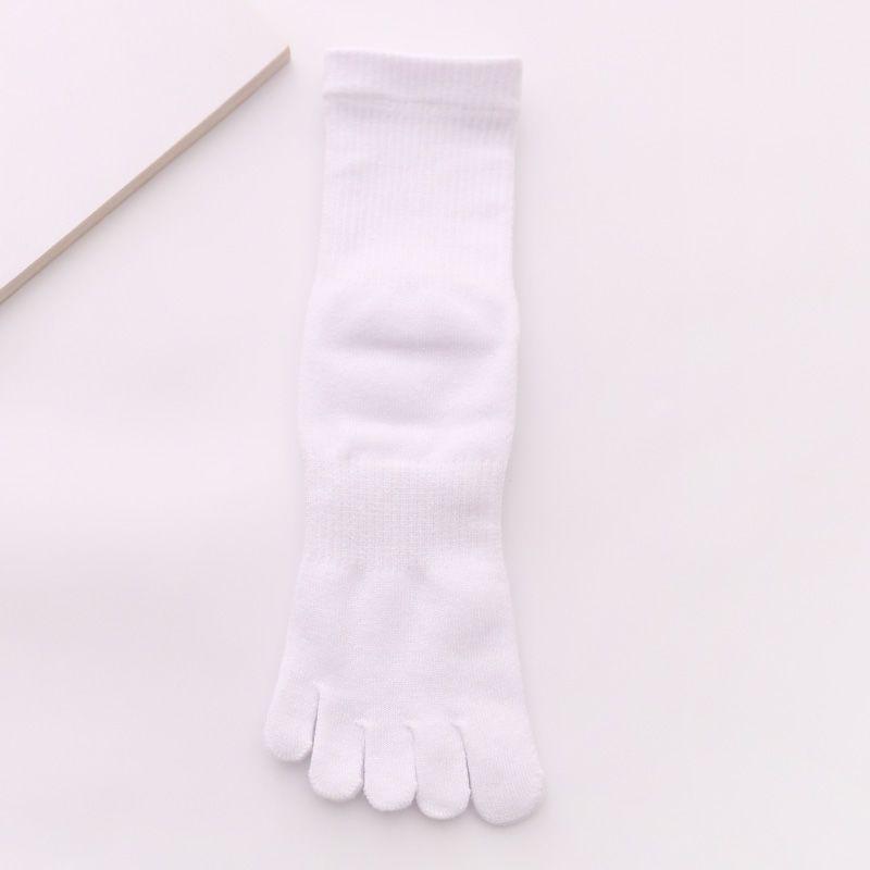 Women's Five-Toe Mid-Calf Split-Toe Socks: Solid Color, Sweat-Wicking, Cute, for Spring, Autumn, Winter
