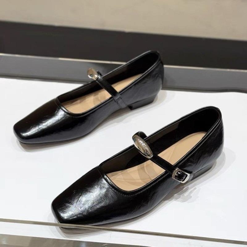 

Модные женские туфли на высоком каблуке, французские ретро туфли Мэри Джейн, женские весенне-летние новые простые маленькие туфли на плоской подошве 35 чёрный