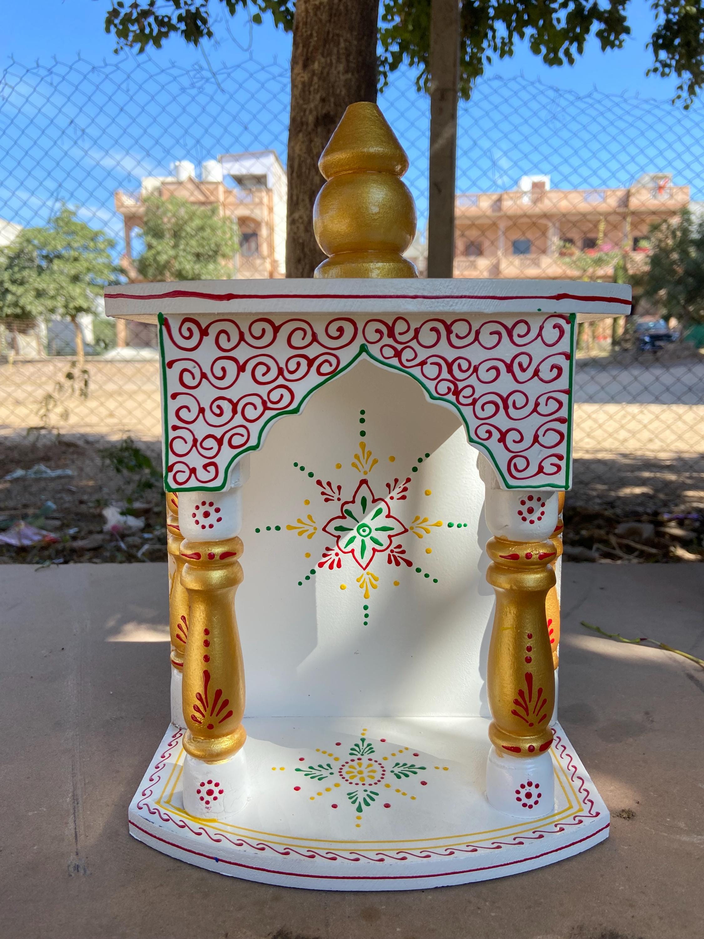 

Handmade Wooden Pooja Mandir: Wall Mounted Hindu Shrine разноцветный