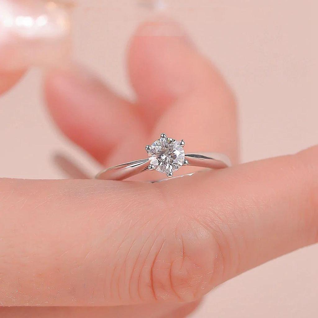 Classic Six-Prong Snowflake Moissanite Ring, 1 Carat Simulated Diamond, 925 Sterling Silver